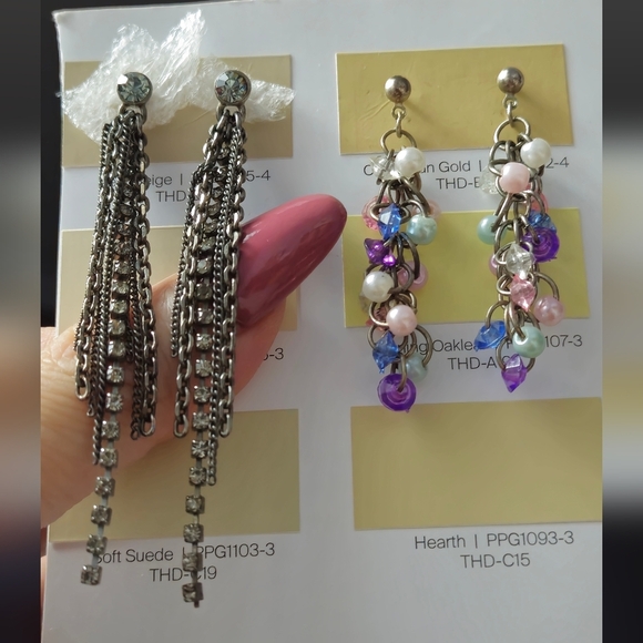 Vintage Multicolor Beaded Rhinestones Dangle Earrings Set Of 2 - Picture 13 of 13